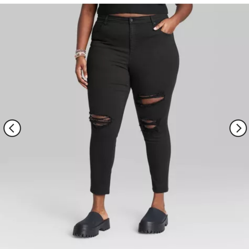 Plus size Women's Super-High Rise Distressed Skinny Jeans